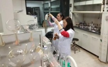  一圖一故事丨披星戴月，奔波在河道與實驗室之間的監(jiān)測組