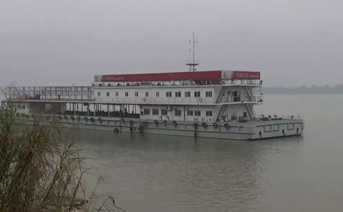 安慶市江豚自然保護(hù)區(qū)不斷瘦身 &ldquo;水中大熊貓&rdquo;生境堪憂